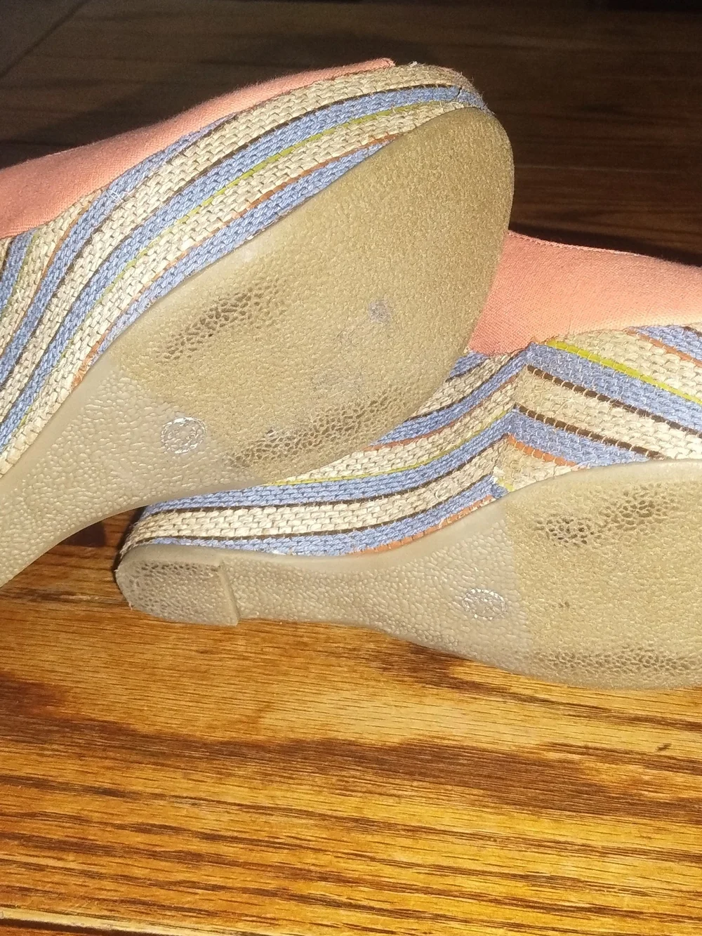 2 Lips Too Size 8.5 Platform Wedge Heels